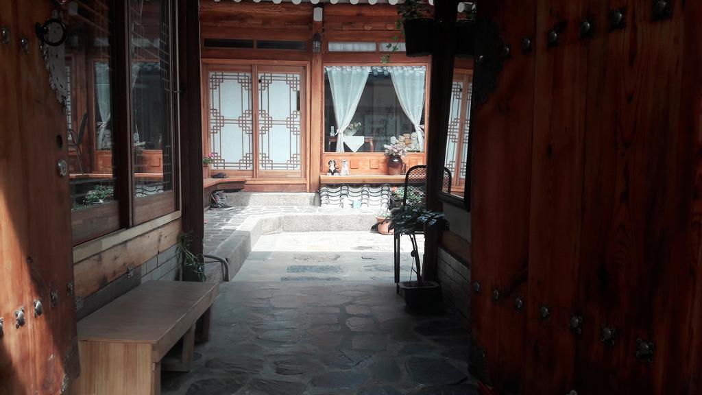 Dajayon Hanok Stay Seoul Exterior photo